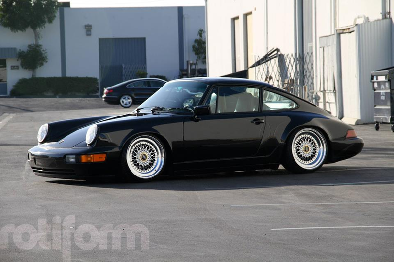 Illustration for article titled Late Night 964s